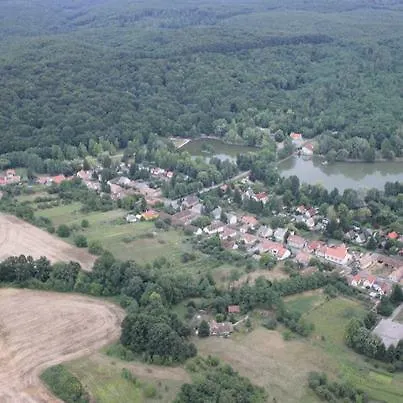 فندق مبيت وإفطار Cseppko Panzio