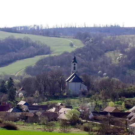 فندق مبيت وإفطار Cseppko Panzio Abaliget